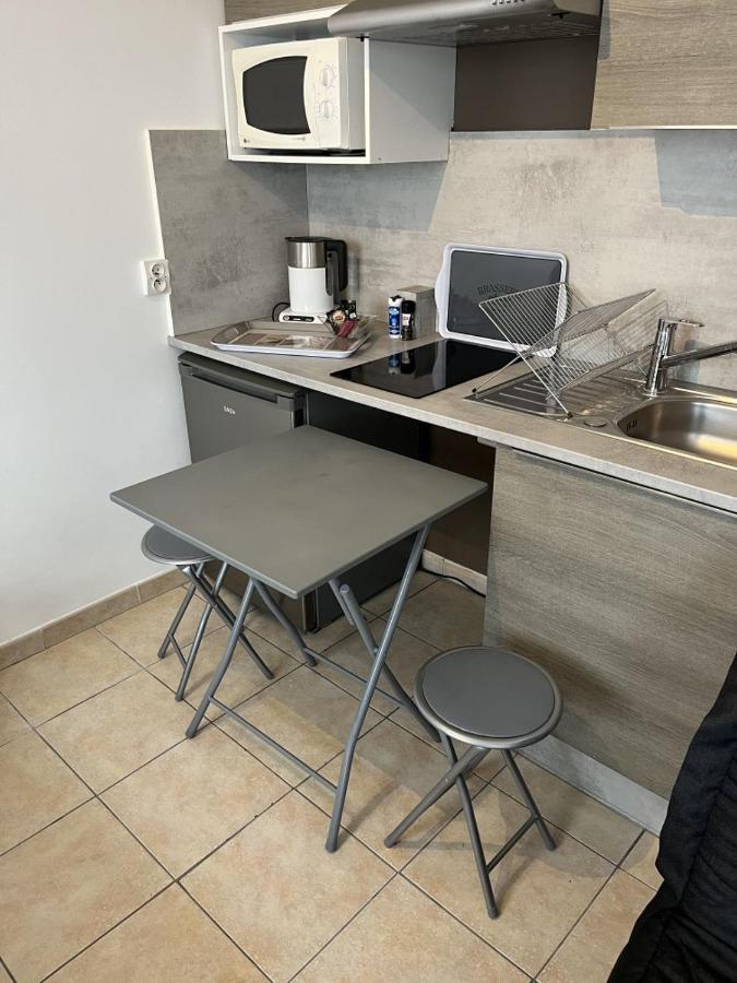 Studio Meuble Bussy-Saint-Georges Luaran gambar